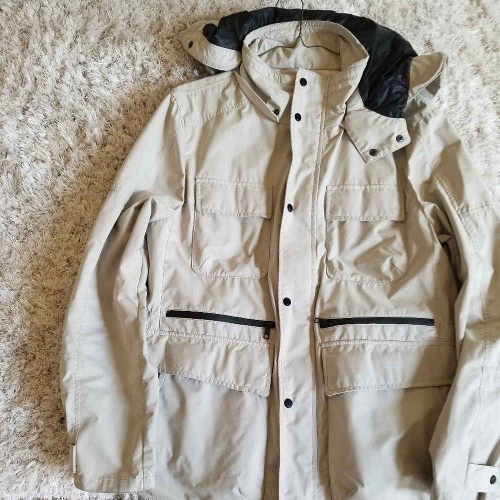 Men's lightweight beige Zara utility rain jacket